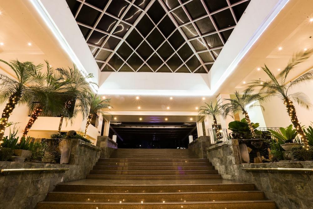 The Lake Hotel Tagaytay Tagaytay City Kültér fotó