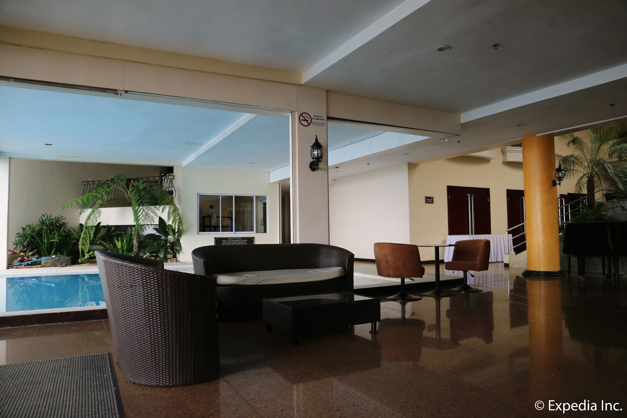The Lake Hotel Tagaytay Tagaytay City Kültér fotó